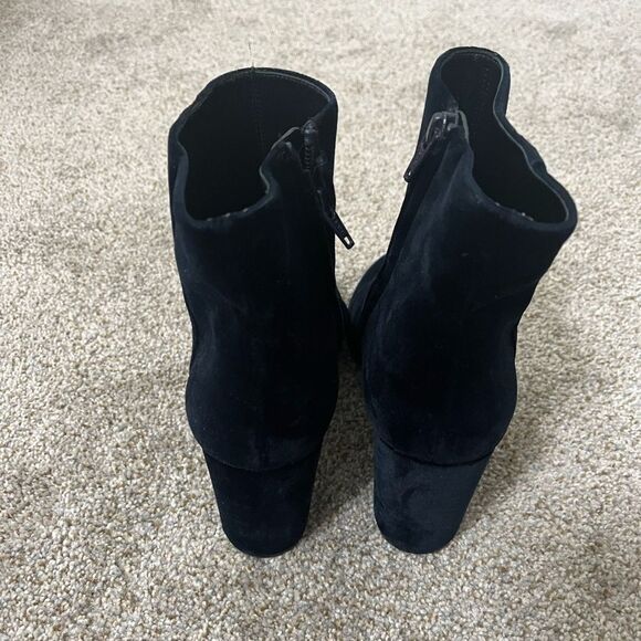 CLUB MONACO Velvet navy blue booties - Picture 7 of 11